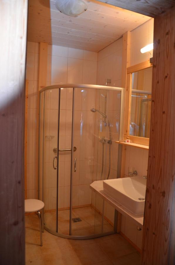 Pension Zum Schreiner Hermagor-Pressegger See Luaran gambar