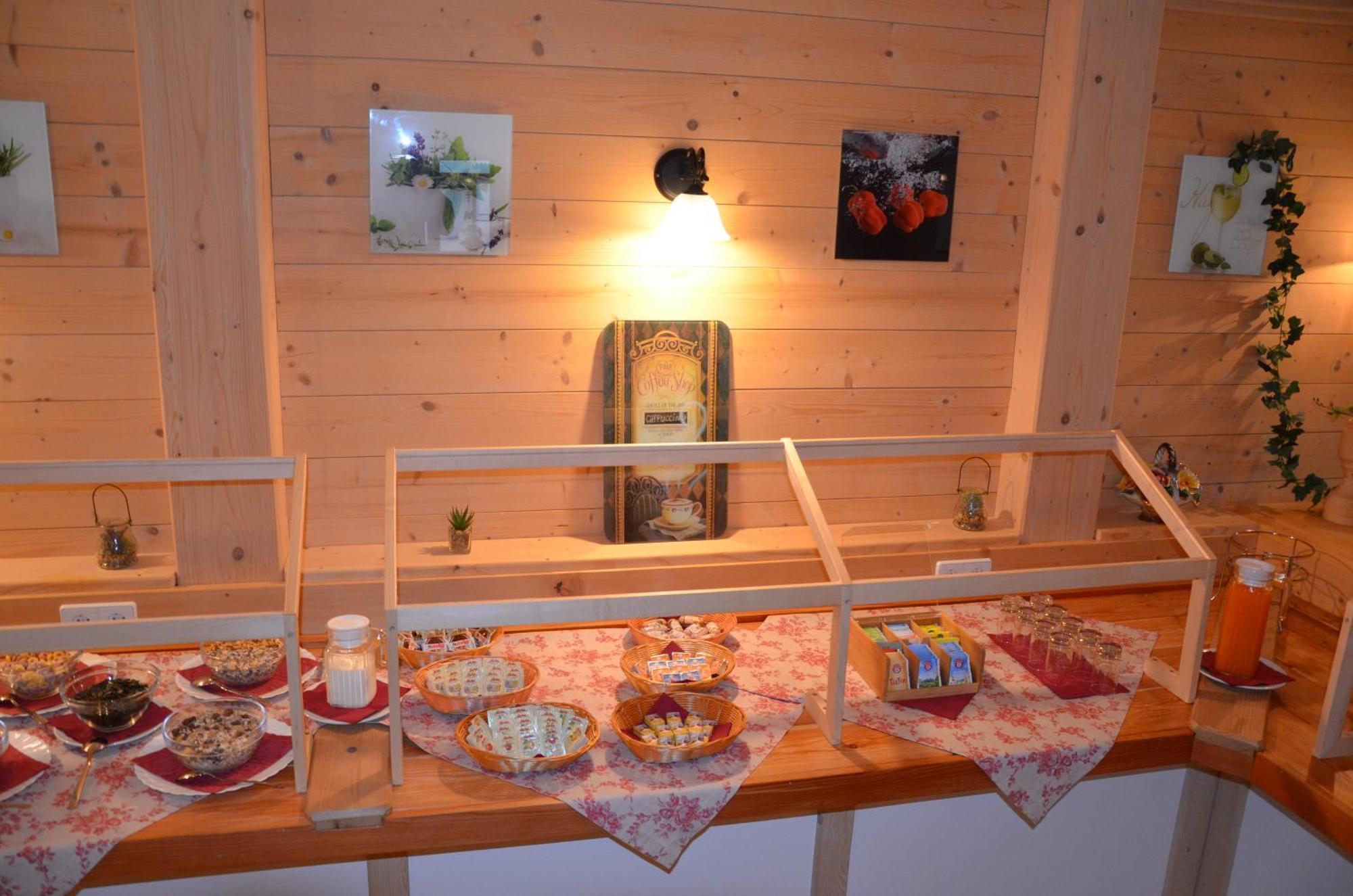 Pension Zum Schreiner Hermagor-Pressegger See Luaran gambar