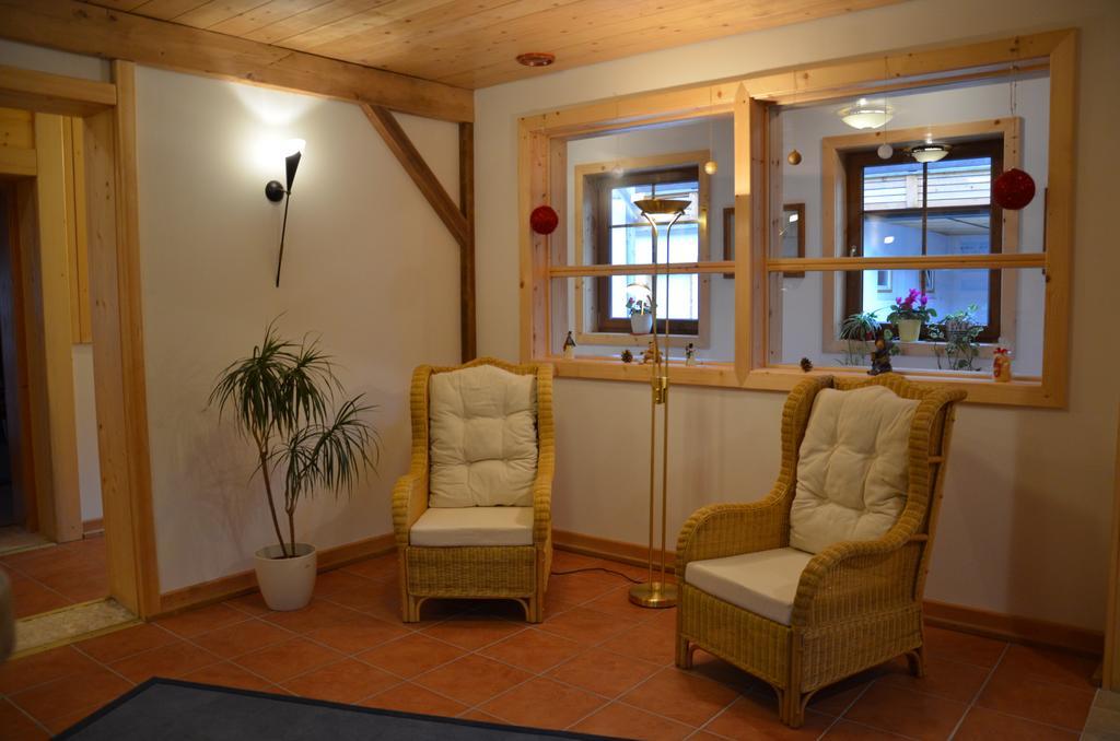 Pension Zum Schreiner Hermagor-Pressegger See Luaran gambar