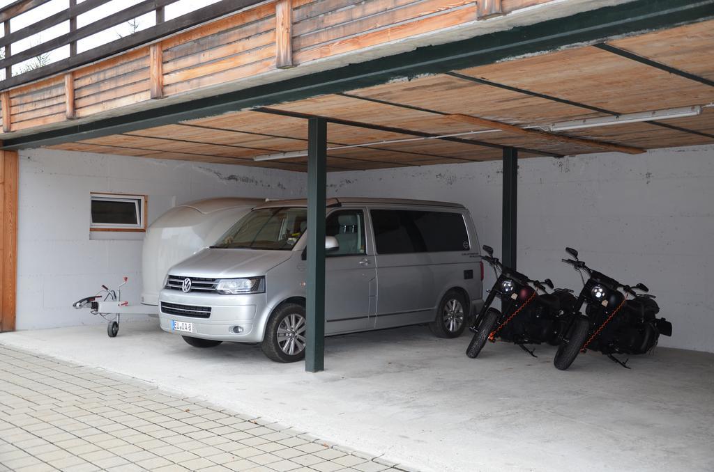 Pension Zum Schreiner Hermagor-Pressegger See Luaran gambar